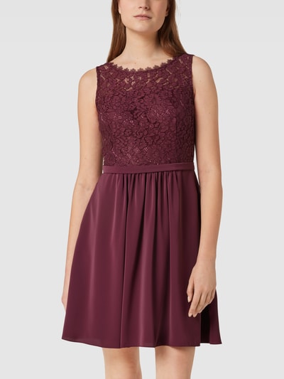 V.M. Cocktailkleid mit Spitzenbesatz Bordeaux 4