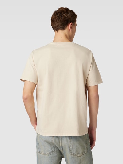 Levi's® T-Shirt im unifarbenen Design Beige 5