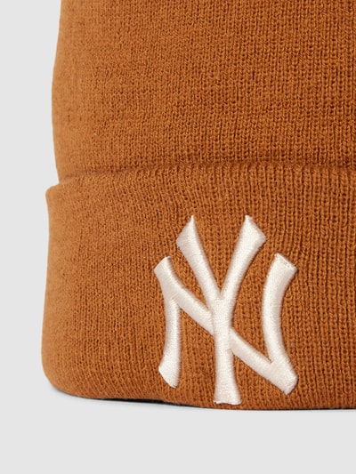 New Era Beanie met labeldetail Camel - 2