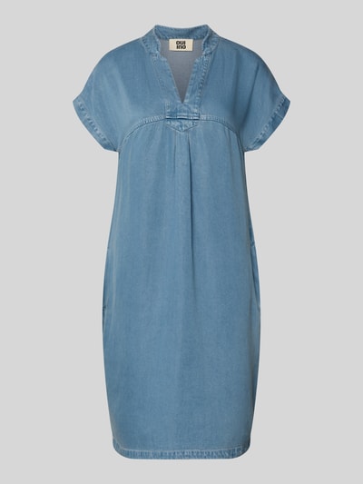 Productfoto, Knielanges Jeanskleid mit Tunikakragen van Oui in lichtblauw, recht model, puur lyocell, kapmouwen, knielengte, tuniekkraag, lengte maat 36: 96 cm, borstwijdte maat 36: 45 cm, zachte textuur