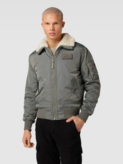 Alpha Industries Bomberjack met labelpatch Olijfgroen - 4