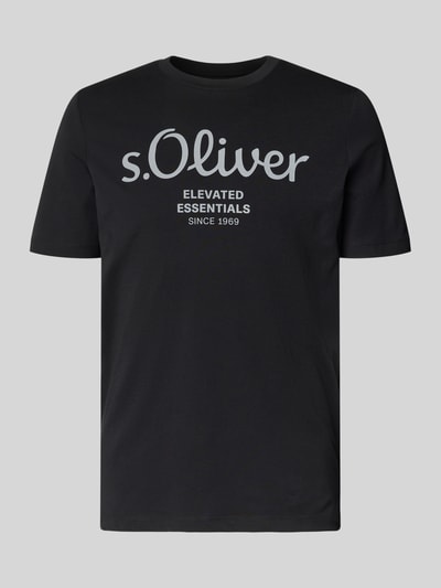 s.Oliver RED LABEL krój regular fit t-shirt z czystej bawełny model 'BASIC TEE BIG LOGO' Czarny 1