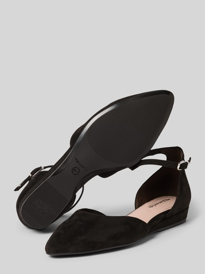 Produktfoto, Ballerina mit Keilabsatz von Ballerina in Schwarz, spitz, unifarben, strukturierte Sohle, Label-Prägung, Dornschließe.