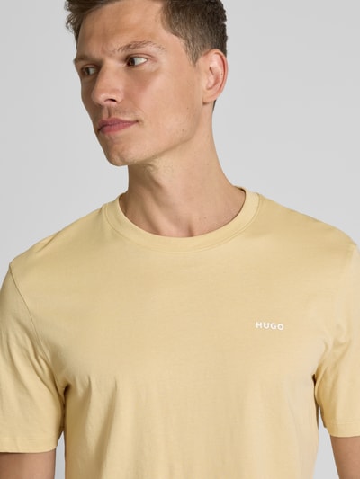 HUGO T-Shirt mit Label-Print Modell 'Dero' Beige 3