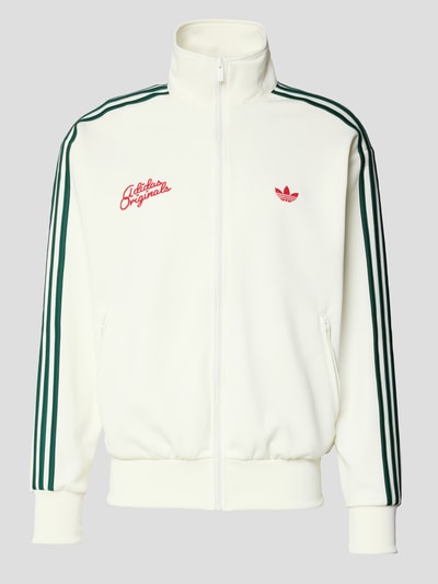 Produktfoto, Sweatjacke mit Logo-Stitching und Stehkragen von adidas Originals, cremeweiß mit grünen Streifen, Herren, Material-Mix, Gerader-Schnitt, Reißverschluss, seitliche Reißverschlusstaschen, elastische Abschlüsse, Rückenlänge 70 cm, Ärmellänge 62 cm