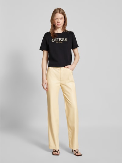 Guess Cropped T-Shirt mit Label-Print BLACK 1