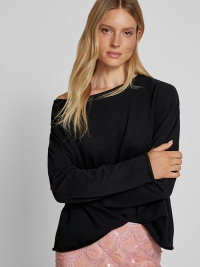 Juvia Longsleeve mit U-Boot-Ausschnitt Black 3