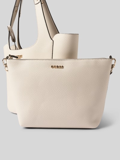 Guess Handtasche mit Label-Applikation Modell 'HELINA' Offwhite 3