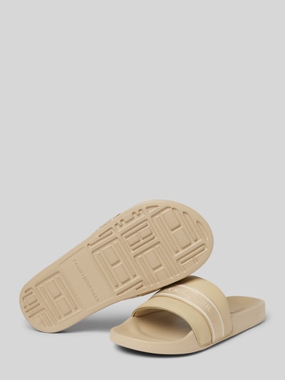 Tommy Hilfiger Badslippers met riempje met label Beige - 4