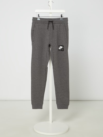 Nike Sweatpants mit Logo-Print  Graphit 1