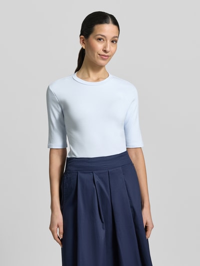Christian Berg Woman Slim Fit T-Shirt im Halbarm-Design Hellblau 4