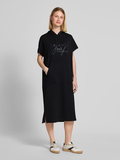 Soyaconcept Sukienka z dzianiny dresowej z kapturem model ‘BANU’  4