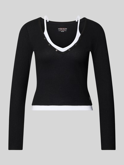 Produktfoto, Slim Fit Longsleeve mit Strukturmuster von Guess Jeans in Schwarz mit weißem Layered-Look, Druckknopfbesatz, Elastischer-Material-Mix, Rückenlänge bei Größe S: 47 cm.