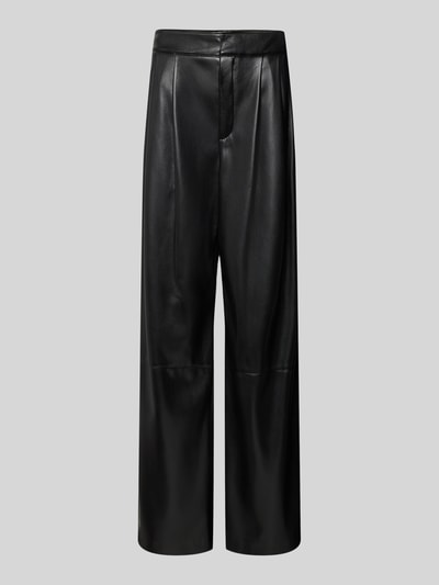 Produktfoto, schwarze Damenhose Relaxed Fit Weite Hose mit Bundfalten Modell 'TADESA' von BOSS, glänzende Kunstleder-Optik, High Waist, Bundfalten, seitliche Eingrifftaschen, ansatzweise Gesäßtaschen, strukturierte glatte Oberfläche