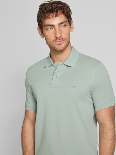 Christian Berg Men Poloshirt mit Label-Stitching Oliv 3