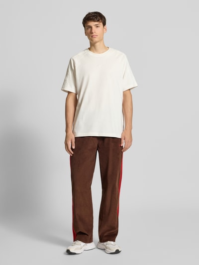 adidas Originals Straight fit corduroy broek met galonstrepen Donkerbruin - 1