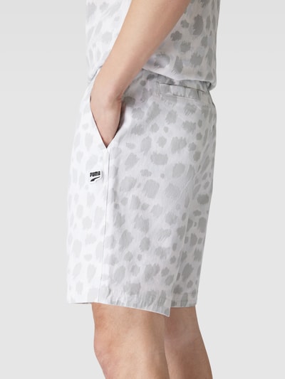 PUMA PERFORMANCE Shorts mit Allover-Print Modell 'DOWNTOWN' Offwhite 3