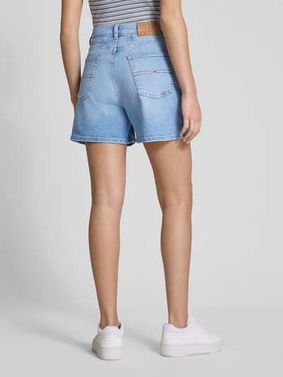 Tommy Jeans Regular Fit Jeansshorts aus Baumwoll-Mix Hellblau 5