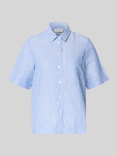 Produktfoto, Regular Fit Leinenbluse mit Hemdblusenkragen von Christian Berg Woman, hellblau-weiß gestreift, Reines Leinen, glatte Oberfläche, Knopfleiste, kurze Ärmel, klare Linien