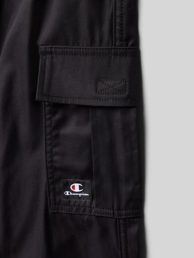 CHAMPION Regular Fit Cargohose mit Label-Patch Black 2