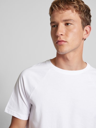 REVIEW Essentials Raglan T-Shirt Weiss 3