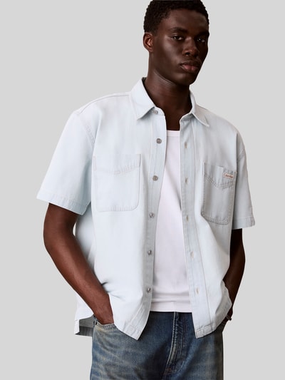 Calvin Klein Jeans jeanshemd met opgestikte borstzakken Lichtblauw - 3
