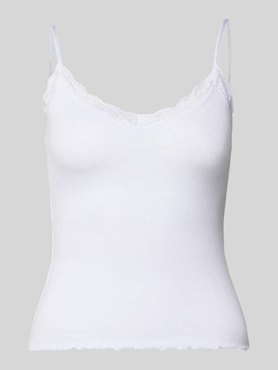 Produktfoto, Slim Fit Top aus Viskose-Mix mit Spitzenbesatz von Review, elastische feine Rippstruktur, weiße Farbe, Spaghettiträger, Rückenlänge bei Größe S 36 cm