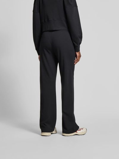 Juvia Wide Fit Sweathose mit elastischem Bund Black 5