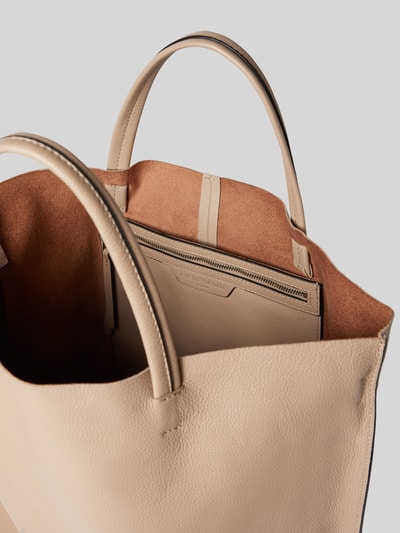 LIEBESKIND BERLIN Handtasche aus Leder mit Label-Detail Modell 'HERA' Sand 4