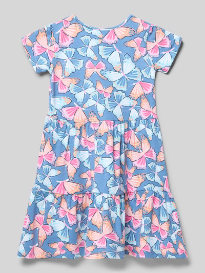 Productfoto, Kleid im Stufen-Look mit Rundhalsausschnitt von Happy Girls, mix van katoen en elastaan, a-lijn, all-over look, ruglengte maat 116: 62 cm, blauwe basis met roze, oranje en lichtblauwe vlindermotieven, zachte stof met gladde textuur