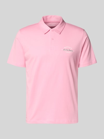 Produktfoto, Poloshirt mit Label-Print Modell 'BRANDON' von Jack & Jones in Rosa aus reiner Baumwolle, Regular-Fit, Polokragen, kurze Knopfleiste