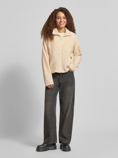 PIECES Regular Fit Teddyjacke mit seitlichen Eingrifftaschen Modell 'KATTY' Sand 1