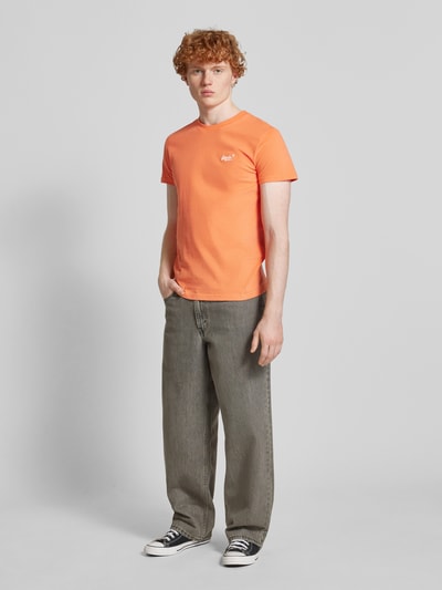 Superdry T-Shirt mit Label-Stitching Orange 1