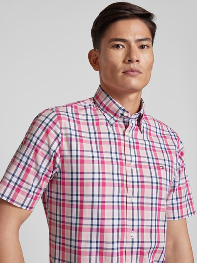 Tommy Hilfiger Regular Fit Freizeithemd mit Button-Down-Kragen Rosa 3