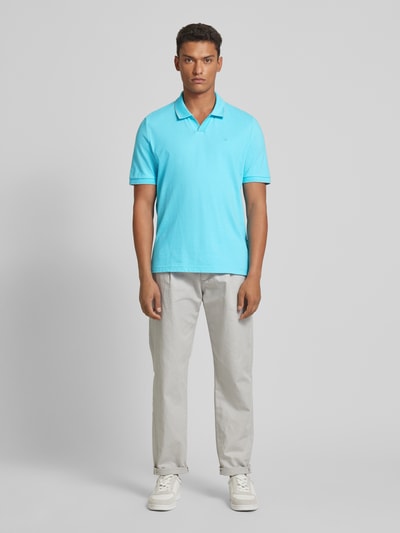 MAERZ Muenchen Regular fit poloshirt met V-hals Aquablauw - 1