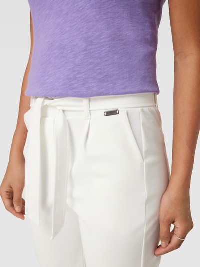 D´Etoiles Casiope Spodnie materiałowe z materiałowym paskiem model ‘Antigua’ Biały 3