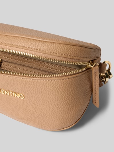VALENTINO BAGS Heuptasje met logo-applicatie, model 'Miramar' Beige - 4
