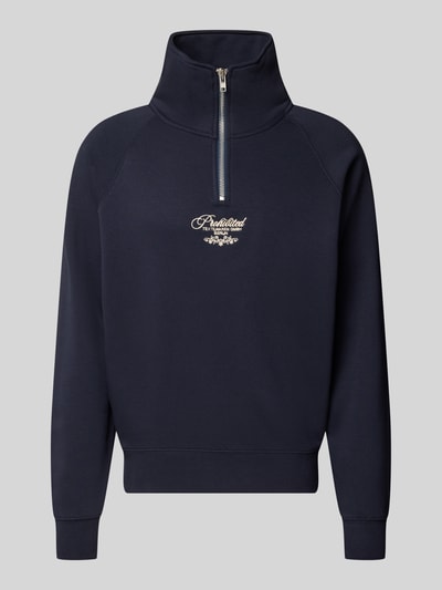 Productfoto, Sweatshirt mit Stehkragen und Reißverschluss van PROHIBITED, donkerblauw, katoenmix, regular fit, label-stitching, 68 cm ruglengte, 84 cm mouwlengte