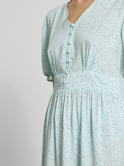 Pieces Tailliertes Freizeitkleid aus reiner Viskose Modell 'TALA' Hellblau 3