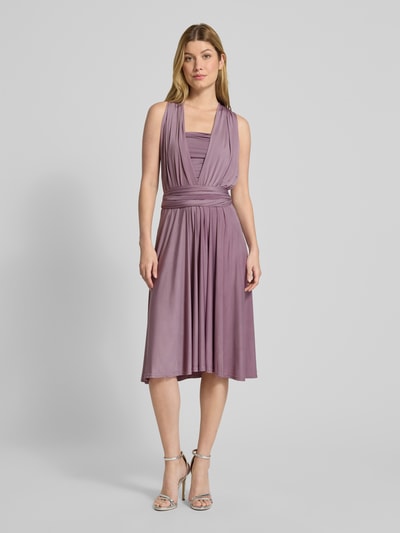 Rose Avenue Knielange cocktailjurk met V-hals Prune - 4