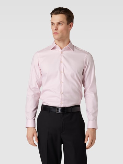 Christian Berg Men Regular Fit Business-Hemd mit Kentkragen Rose 4