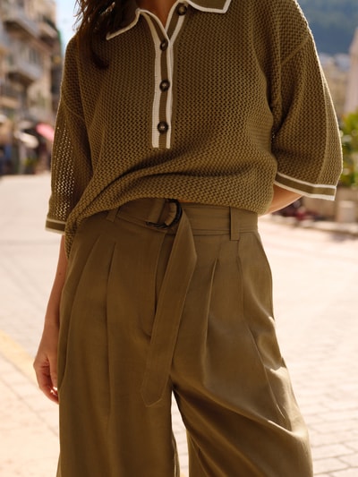 Style Icon Collection Strickshirt mit Polokragen und Knopfleiste curated by Anna Schürrle  Oliv 6