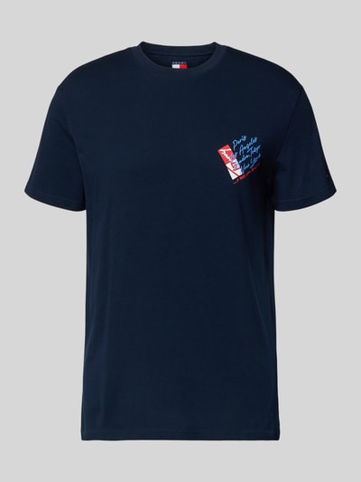Produktfoto, Regular Fit T-Shirt aus reiner Baumwolle von Tommy Jeans in Dunkelblau, unifarben, Label Print, kurzarm, Jersey-Struktur