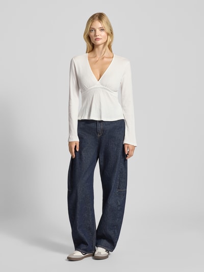 Gina Tricot Bluzka z dekoltem w serek Złamany biały 1