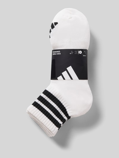 Produktfoto, Strümpfe aus Baumwoll-Mix im 3er-Pack von adidas Sportswear, Optik: Unifarben, Logo-Print, Kontraststreifen, Bundabschluss: gerippt, Feinstrick
