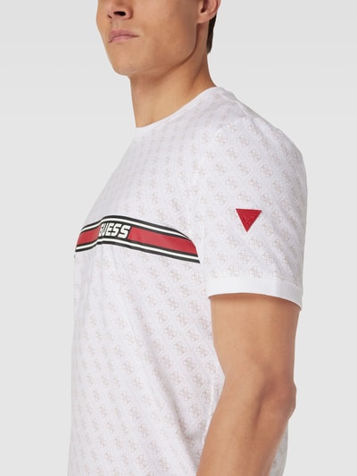 Guess Activewear T-shirt z logo na całej powierzchni model ‘JAMEY’ Biały 3