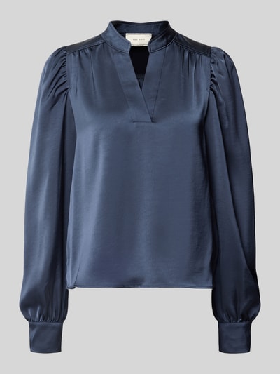 Produktfoto, Langarmbluse mit Stretch-Anteil Modell 'Rosslyn' von Neo Noir, dunkelblauer Satin mit V-Ausschnitt, Ballonärmel, Raffungen, lockere Passform