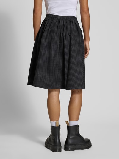 WEEKDAY Knielanger Rock mit Eingrifftaschen Modell 'Tunis' Dunkelblau 5