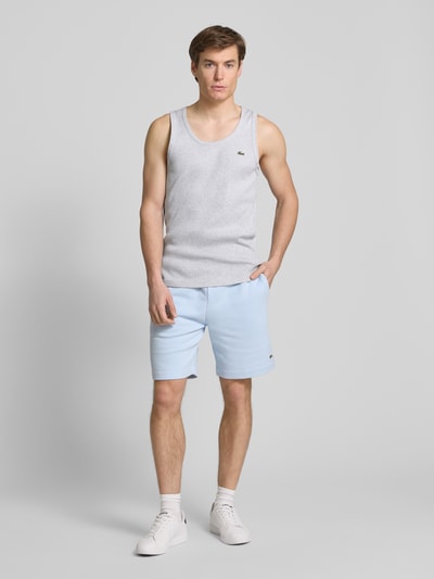 Lacoste Tanktop in Ripp-Optik Hellgrau 1