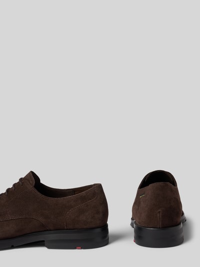 Produktfoto, buty sznurowane z naturalnej skóry LLOYD, model 'EEZY PLUS', zaokrąglony kształt, ozdobne szwy, profilowana podeszwa, wysokość obcasa w rozmiarze 44: 3 cm, wysokość cholewki w rozmiarze 44: 7 cm, szerokość w rozmiarze 44: 12 cm